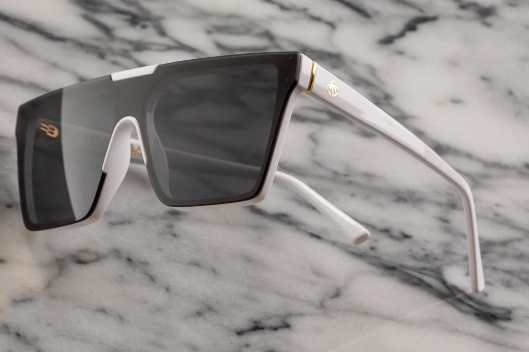 Clarity Sunglasses: White Clarity Sunglasses: White -Heatwave clarity white black
