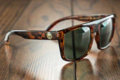 Regulator Sunglasses: Tortoise -Heatwave tortnew